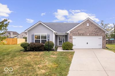 12294 Blue Lake Court, House other with 3 bedrooms, 2 bathrooms and null parking in Noblesville IN | Image 1