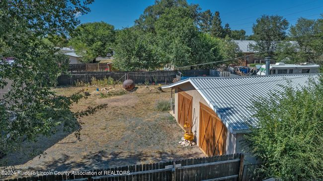 109 E 3 Rd St, House other with 3 bedrooms, 2 bathrooms and null parking in Capitan NM | Image 87