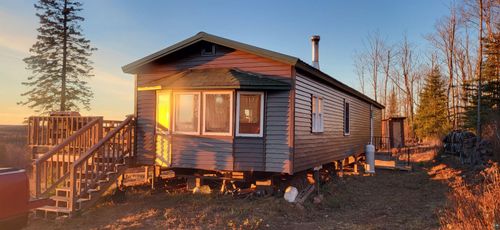 5241 Hut Two Rd, Finland, MN, 55603 | Card Image