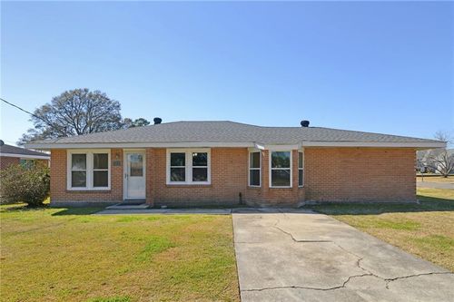 126 Mu St, Belle Chasse, LA, 70037-1410 | Card Image
