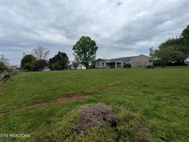 7525 Old Maynardville Pike, House other with 3 bedrooms, 2 bathrooms and null parking in Knoxville TN | Image 5