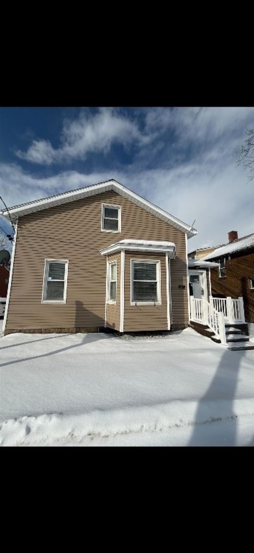 2918 Peach St, Erie, PA, 16508-1843 | Card Image