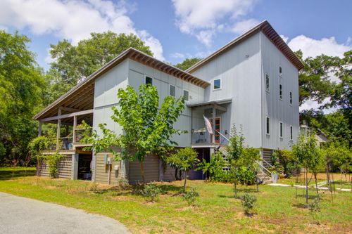 1584 Periwinkle Dr, Mount Pleasant, SC, 29466-9146 | Card Image