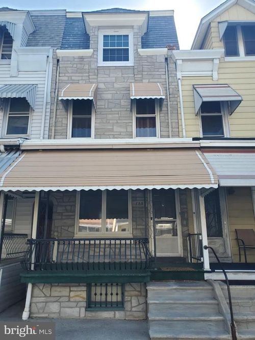 1557 N 10th St, READING, PA, 19604-1807 | Card Image