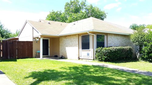 4423 Chapman St, The Colony, TX, 75056-3114 | Card Image