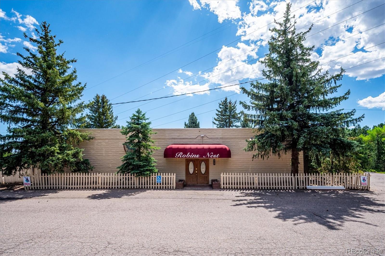 946 Lookout Mountain Rd, For Sale in Golden - eXp Realty