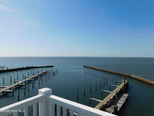 c-142 S Ferry Dock Road, Harkers Island, NC, 28531 | Card Image