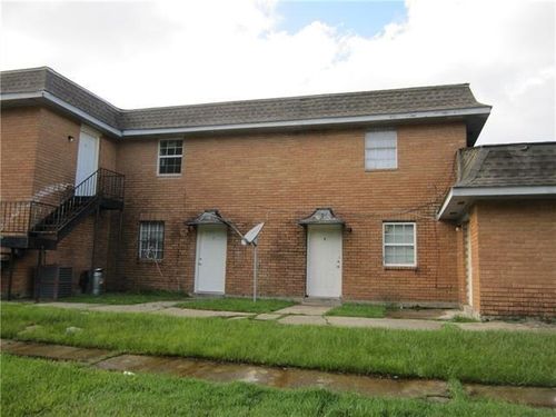 6800 W Coronet Ct, New Orleans, LA, 70126-3344 | Card Image