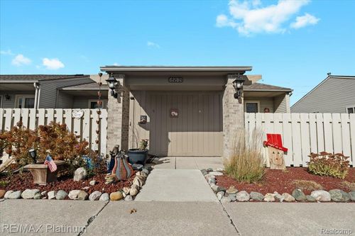 unit-5-62180 Arlington Cir, South Lyon, MI, 48178-1757 | Card Image