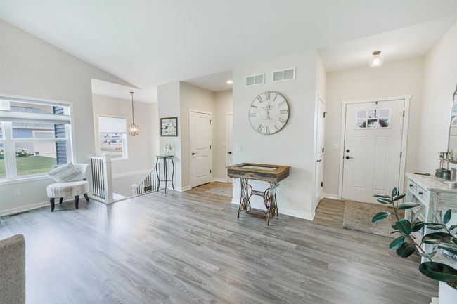 3184 S Bartells Dr, Condo with 2 bedrooms, 2 bathrooms and null parking in BELOIT WI | Image 7