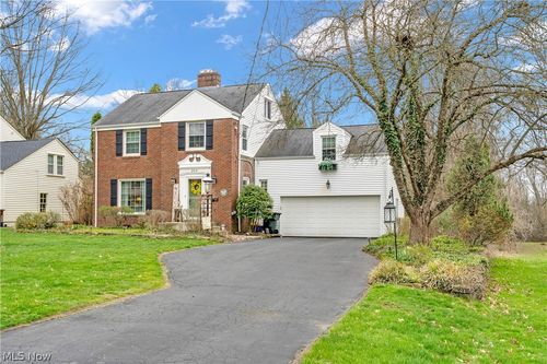 204 Edna St, Poland, OH, 44514-3703 | Card Image