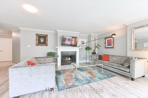 1402-280 Simcoe St, Toronto, ON, M5T2Y5 | Card Image
