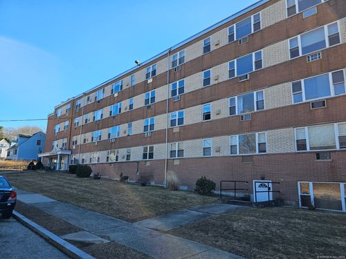 unit-4t-70 Farmington Ave, New London, CT, 06320-3254 | Card Image