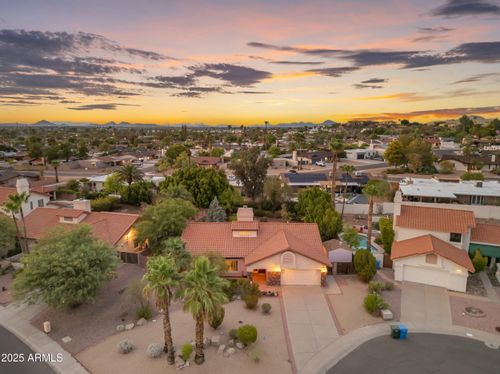838 E Brook Hollow Dr, Phoenix, AZ, 85022-3765 | Card Image