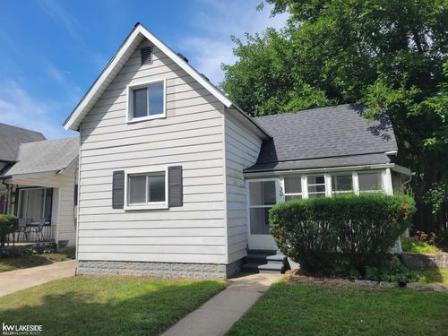130 Meadle Street, Mt Clemens, MI, 48083 | Card Image