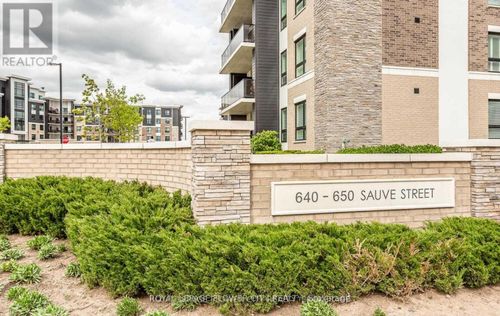 313-640 Sauve St, Milton, ON, L9T9A7 | Card Image