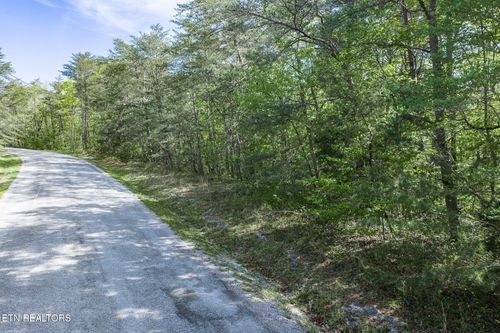 111 Bainbridge Rd, Crossville, TN, 38558 | Card Image