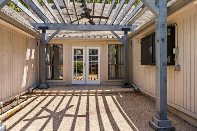 1413 Cat Mountain Trl, House other with 3 bedrooms, 2 bathrooms and null parking in Keller TX | Image 30