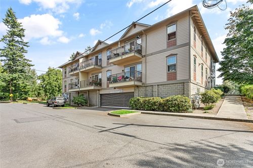 unit-204-1991 Alder St, Ferndale, WA, 98248-7724 | Card Image