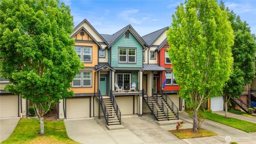 2674 Sw Sylvan Heights Dr, Seattle, WA, 98106-1752 | Card Image