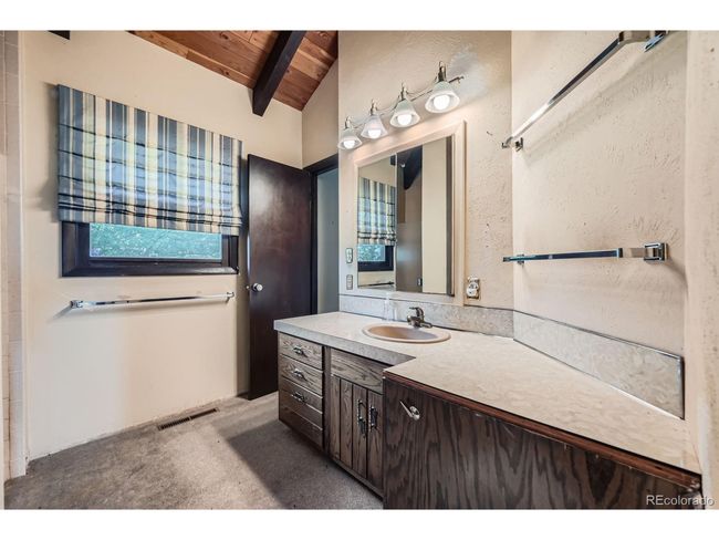 2221 N 95 Th St, House other with 2 bedrooms, 3 bathrooms and null parking in Boulder CO | Image 9