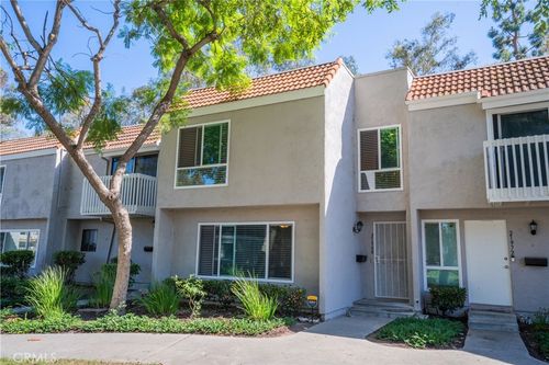 21968 Lakeland, Lake Forest, CA, 92630 | Card Image