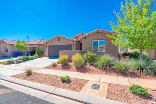 49-3800 Paradise Village Dr #49 Dr, Santa Clara, UT, 84765 | Card Image