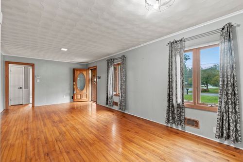 133 Anita Dr, spartanburg, SC, 29302-4059 | Card Image