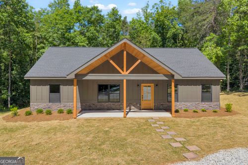 390 Champayne Trl, Hartwell, GA, 30643-3235 | Card Image