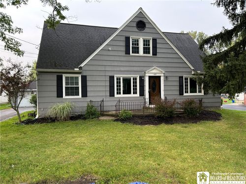 1115 Seneca Creek Rd, West Seneca, NY, 14224-2437 | Card Image