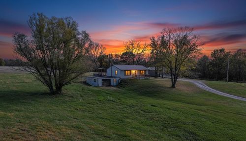 3434 County Road 2580, HIGBEE, MO, 65257-2551 | Card Image