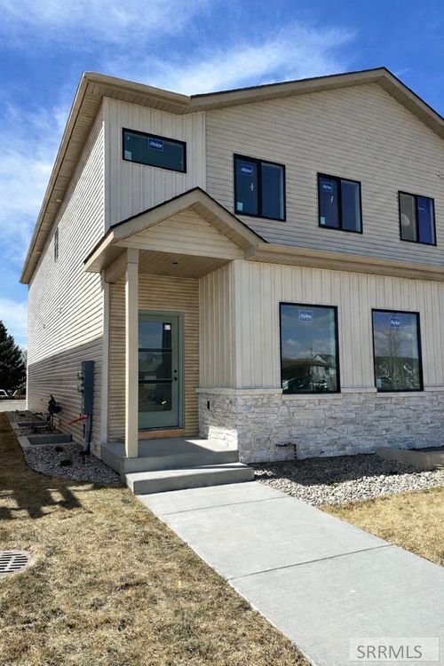 1351 Latah Ave, Idaho Falls, ID, 83402-5978 | Card Image