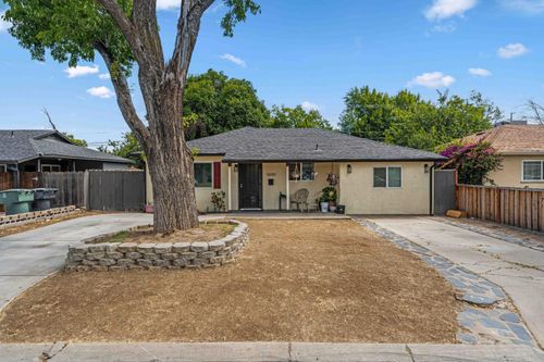 1000 Hawthorne Avenue, Modesto, CA, 95350 | Card Image