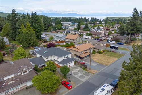 1828 Latimer Rd, Nanaimo, BC, V9S2W4 | Card Image