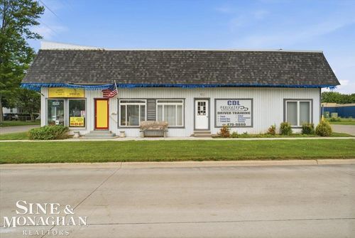 1503 10th St, Port Huron, MI, 48060 | Card Image
