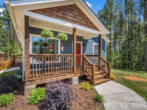 78 Ashley Ct, Mill Spring, NC, 28756-0647 | Card Image