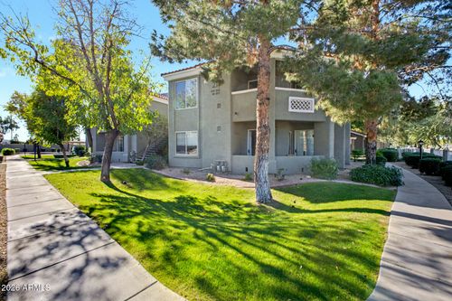 1110-2929 W Yorkshire Dr, Phoenix, AZ, 85027-3949 | Card Image