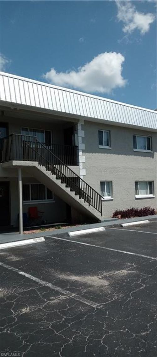 11-2135 Virginia Ave, Fort Myers, FL, 33901 | Card Image