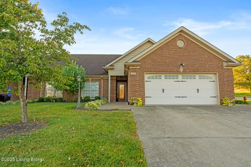 629 Shoshone Ct, Shelbyville, KY, 40065-2006 | Card Image