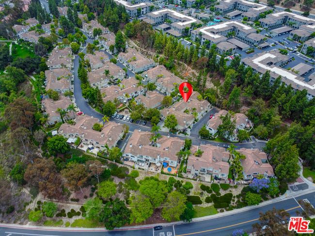 8 - 8 Sagunto, Townhouse with 3 bedrooms, 3 bathrooms and 2 parking in Aliso Viejo CA | Image 20