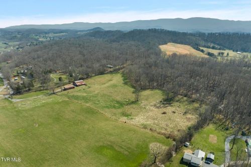 11 Old White Top Rd, Bluff City, TN, 37618 | Card Image