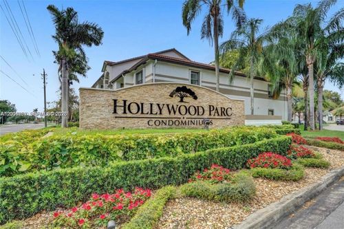 31-2-620 S Park Rd, Hollywood, FL, 33021-8702 | Card Image