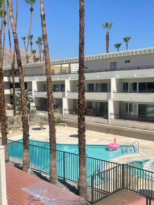 217-277 E Alejo Rd, Palm Springs, CA, 92262-6086 | Card Image