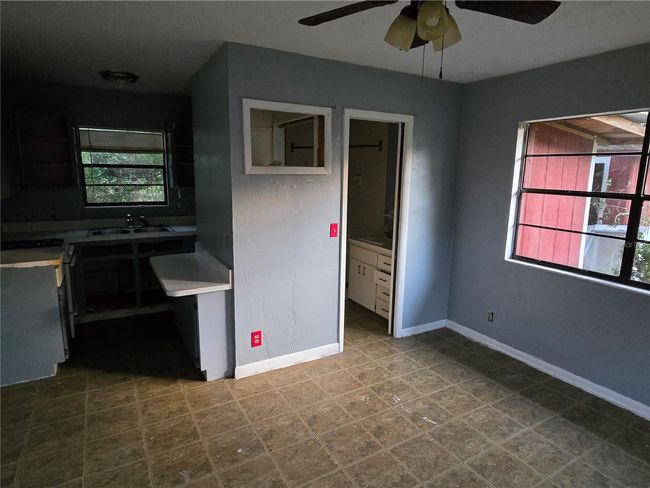 18875 Nw 230 Th St, House other with 3 bedrooms, 2 bathrooms and null parking in HIGH SPRINGS FL | Image 9