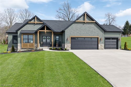 3542 Joyce Avenue Nw, Massillon, OH, 44646 | Card Image