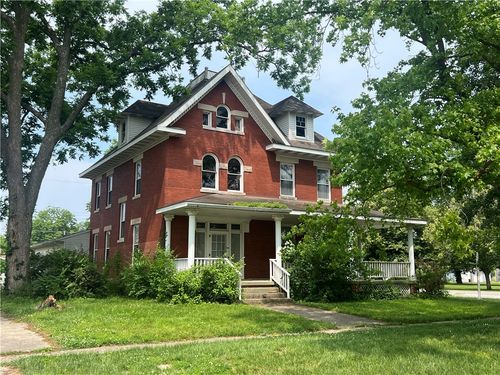 323 N Olive St, Saint Elmo, IL, 62458-1446 | Card Image