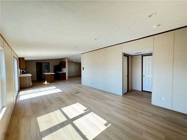 Living Room | Image 13
