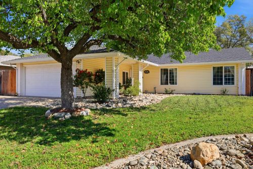 7000 Sunburst Way, Citrus Heights, CA, 95621-3523 | Card Image