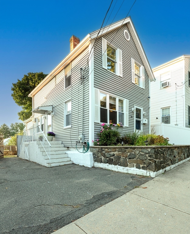 Mount Vernon St, Peabody, MA 01960