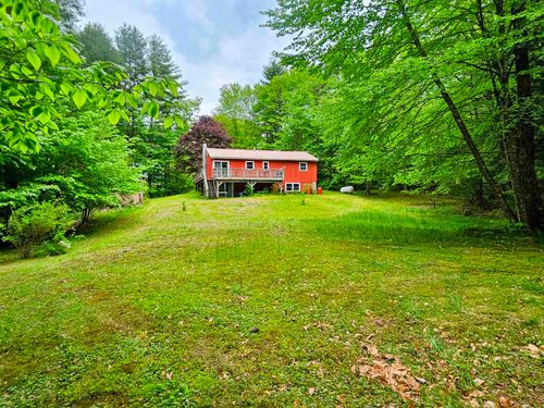 38 Blueberry Cir, Newfane, VT, 05345-9640 | Card Image